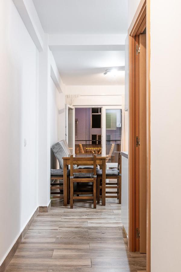 Apartamento Sirena Beach 네르하 외부 사진
