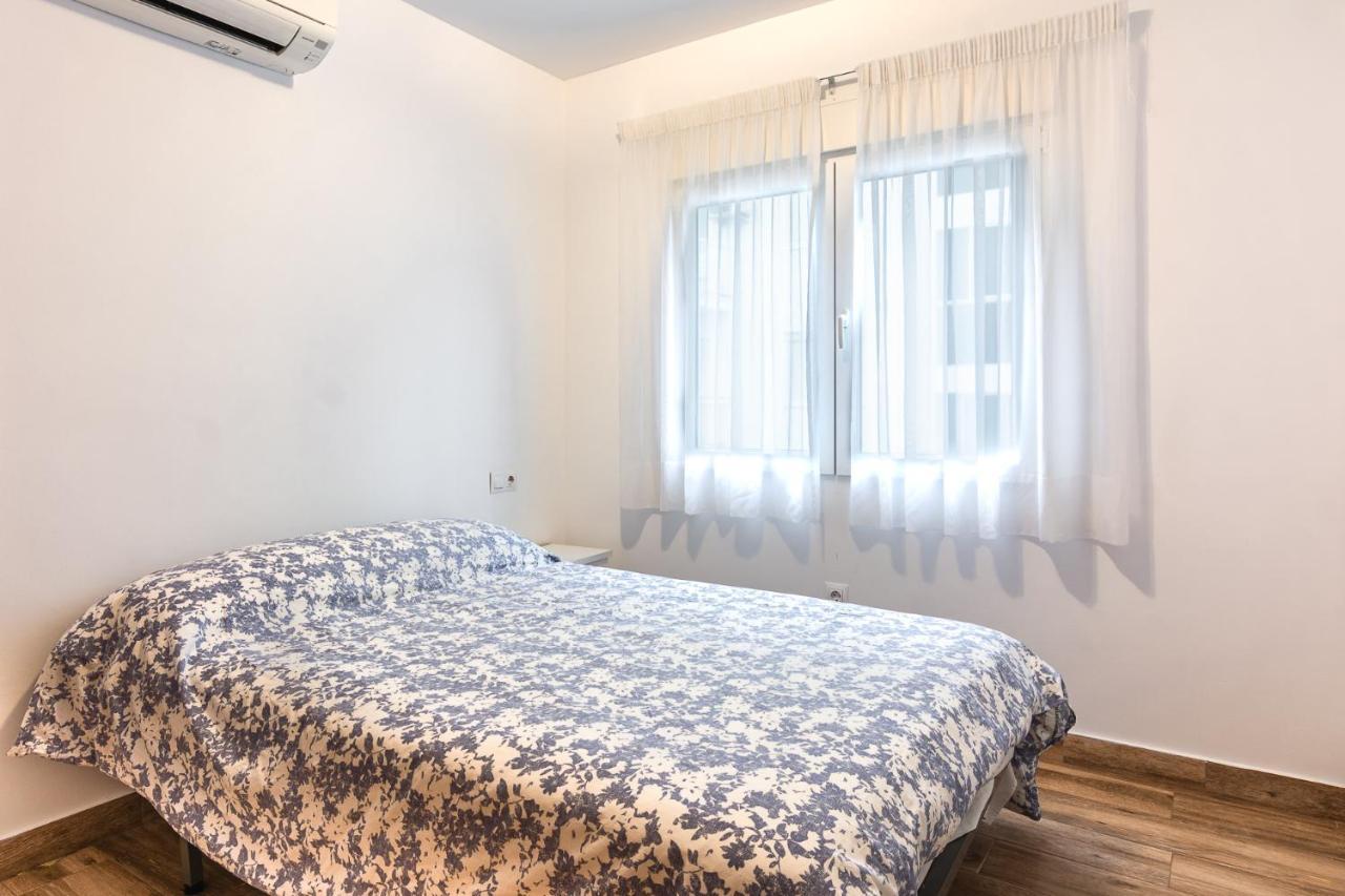 Apartamento Sirena Beach 네르하 외부 사진