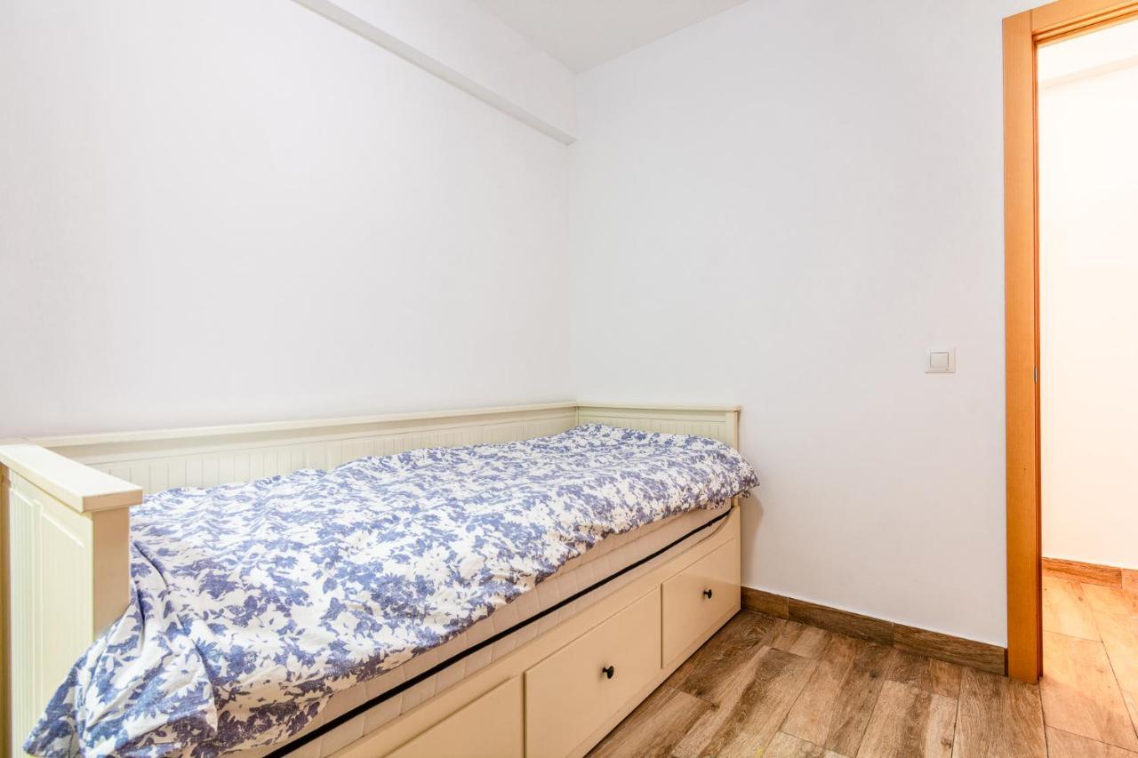 Apartamento Sirena Beach 네르하 외부 사진
